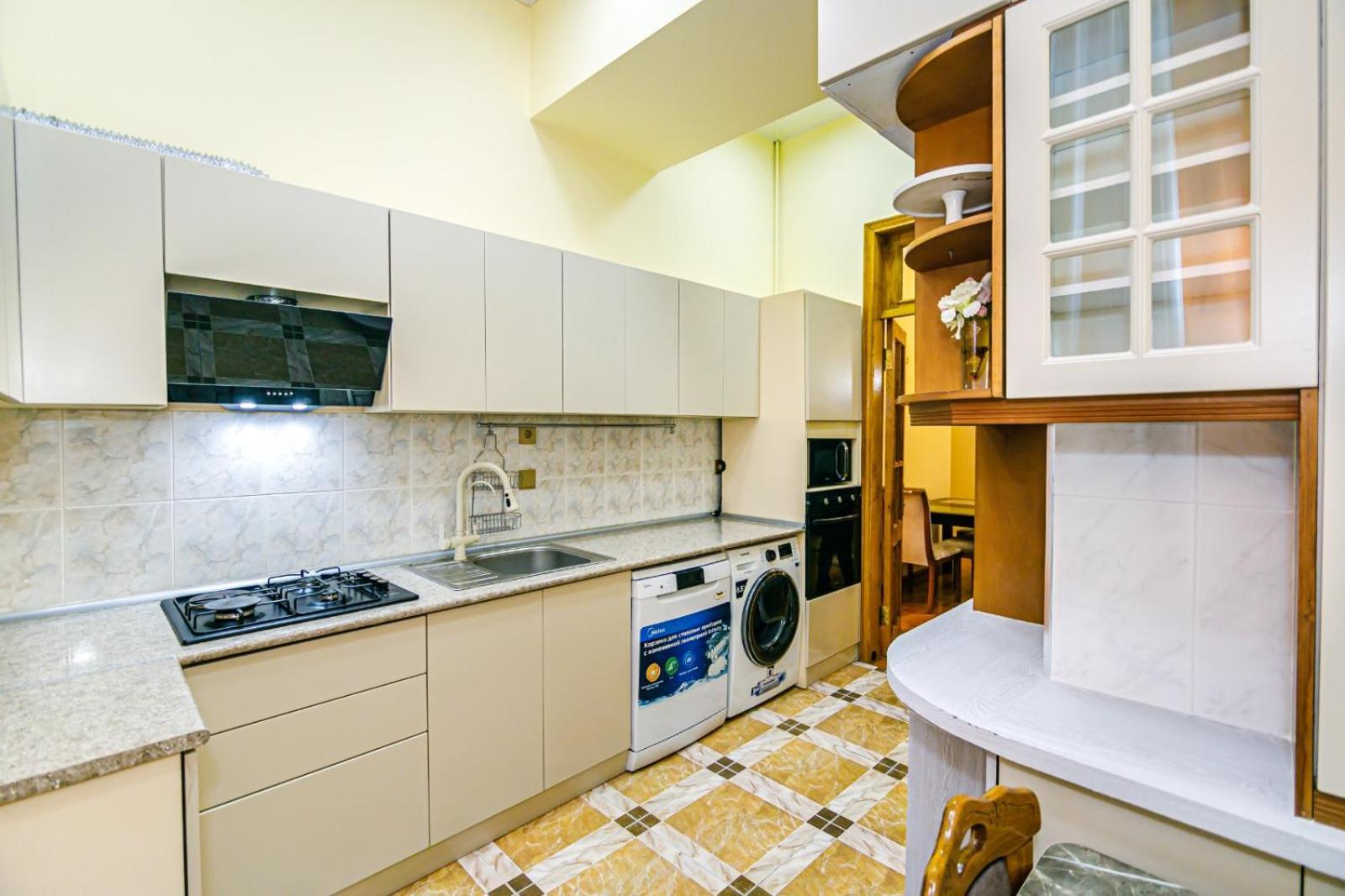 Targovi 2 Room Lux Home Otto Баку Экстерьер фото