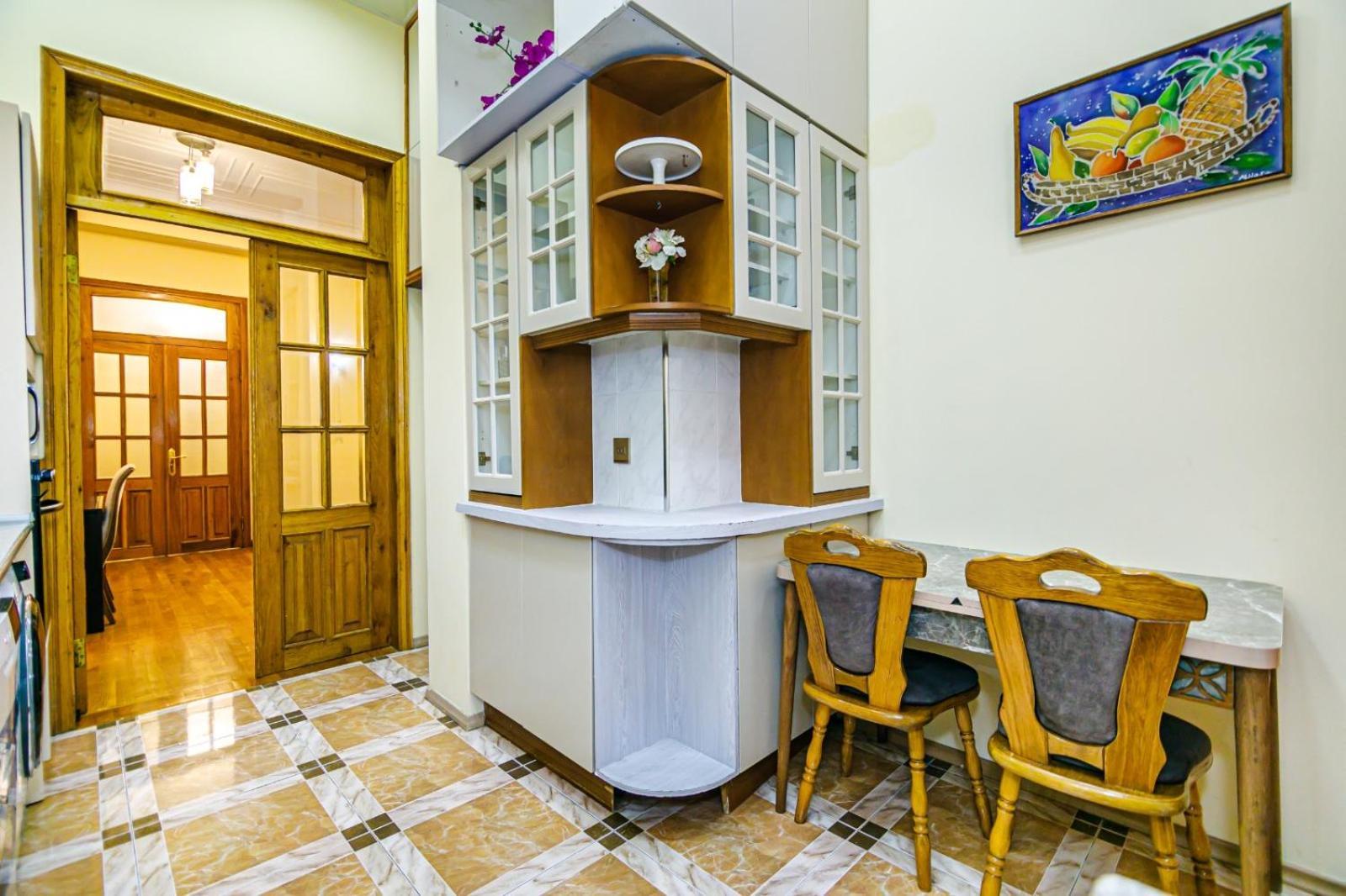 Targovi 2 Room Lux Home Otto Баку Экстерьер фото